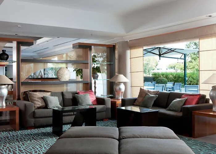 Courtyard By Marriott Rome Central ParkAlbergo